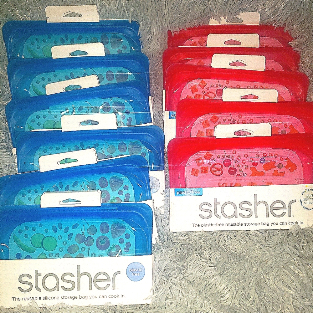 Stasher Reusable Zip Lock Bags . heats,freezes,stores. BL or PK  11 for $54